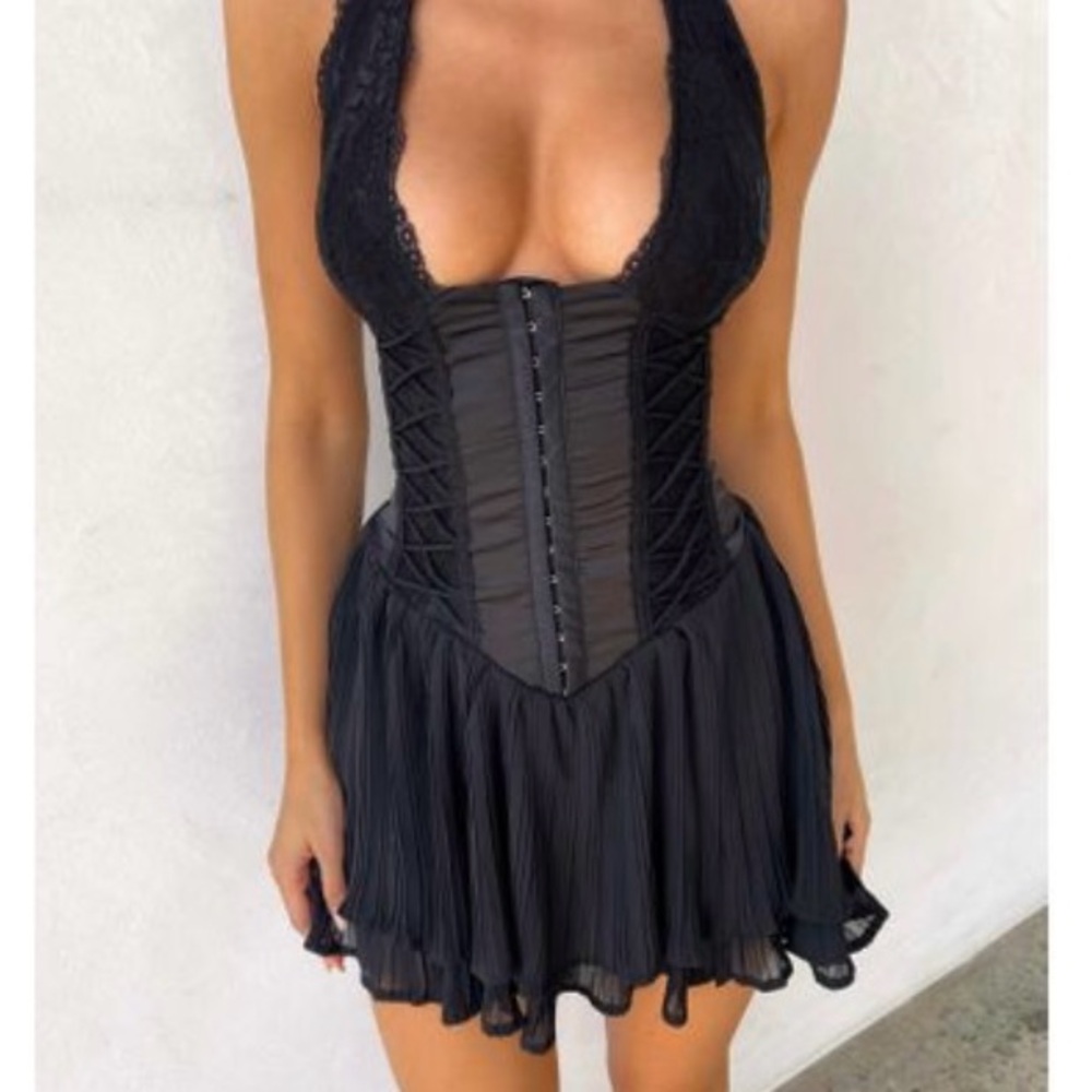Outcast Mon Amour Dress Size Medium